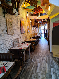 Atmosphère du Restaurant italien Forno Gusto - Hamburgeria Gambetta à Toulouse - n°1