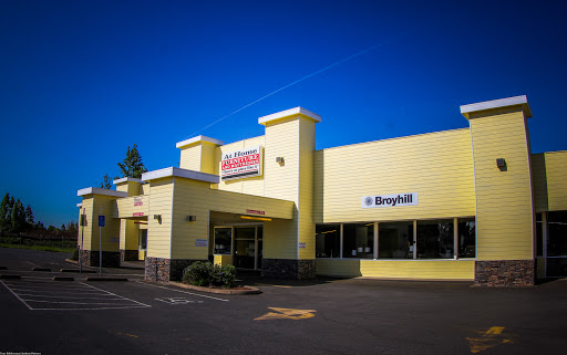 Furniture Store «At Home Furniture and Mattress Superstore», reviews and photos, 930 Hill St SE, Albany, OR 97322, USA