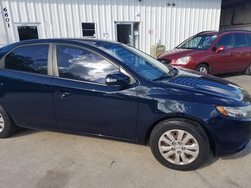 Auto Body Shop «Maaco Collision Repair & Auto Painting», reviews and photos, 6601 Old Cheney Hwy, Orlando, FL 32807, USA