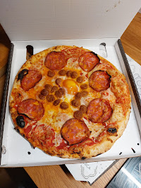 Pepperoni du Pizzas à emporter L'Atelier des Pizzas - Station U à Châteaubourg - n°1