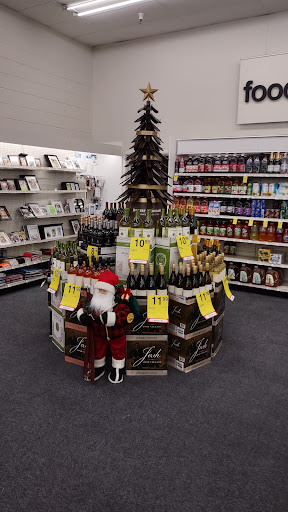 Shopping Mall «The Plaza North», reviews and photos, 259B N McDowell Blvd, Petaluma, CA 94954, USA