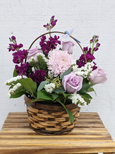 Florist «Monroe Floral», reviews and photos, 113 W McDougall St, Monroe, WA 98272, USA