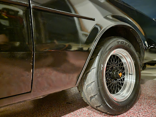 Tire Shop «Discount Tire Store - Roanoke, TX», reviews and photos, 1330 US-377, Roanoke, TX 76262, USA