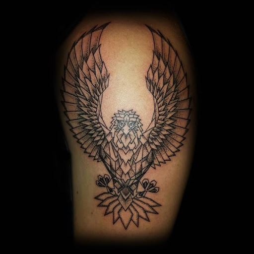 Tattoo Shop «Tit 4 Tat Tattoo Studio Inc.», reviews and photos, 45571 Mound Rd, Shelby Charter Township, MI 48317, USA