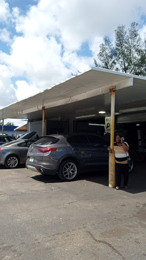 Auto Radiator Repair Service «AAA Radiator and Auto Air Conditioning», reviews and photos, 15570 W Dixie Hwy, North Miami Beach, FL 33162, USA