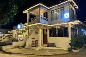 Sundak Beach House image