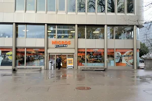 Migros-Supermarkt - Zürich - Altstetten M-Express image