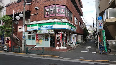 ファミリーマート 鷺宮駅前店