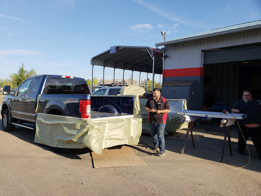 Trailer Hitch Supplier «S&R Motorz Inc», reviews and photos, 731 W Baseline St suite#1, Cornelius, OR 97113, USA