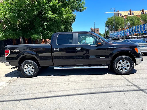 Used Car Dealer «World Discount Auto», reviews and photos, 800 S Western Ave, Chicago, IL 60612, USA