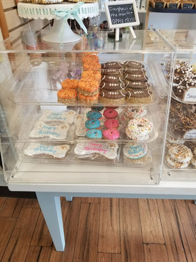 Pet Store «Puppy City», reviews and photos, 3343 Valley Pike, Winchester, VA 22602, USA