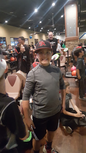 Bowling Alley «Chaparral 300 - We may close 1 hour early Sun-Thurs depending on volume, please call for details.», reviews and photos, 4191 Chino Hills Pkwy, Chino Hills, CA 91709, USA