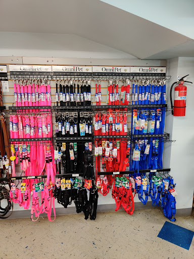 Pet Store «Fish Bowl», reviews and photos, 2117 E Race Ave, Searcy, AR 72143, USA