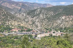 Red Mtn / Jeanne Golay Trailhead image