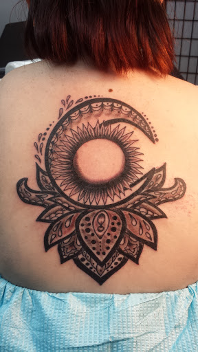 Tattoo Shop «Ink Spot Tattoo Studio», reviews and photos, 147 Lake St, Delaware, OH 43015, USA