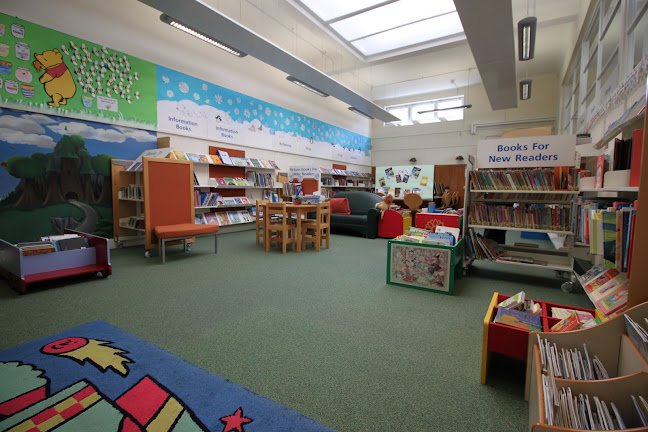 Comments and reviews of Cobbett Hub & Library