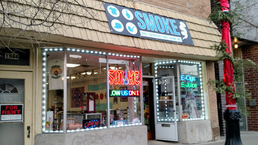 Tobacco Shop «Smoke», reviews and photos, 1844 W Irving Park Rd, Chicago, IL 60613, USA