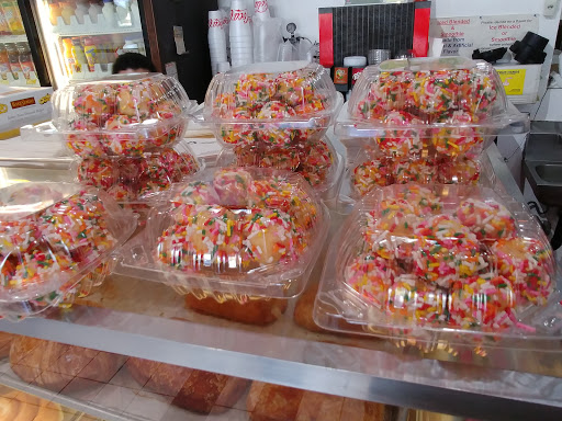 Donut Shop «Donut Club», reviews and photos, 861 W Arrow Hwy, San Dimas, CA 91773, USA