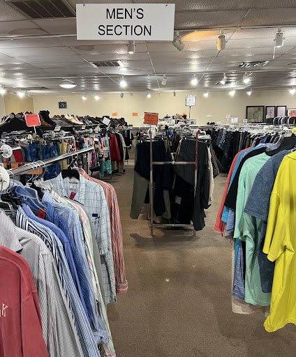 Thrift Store «Thrift 2 Gift», reviews and photos, 900 E Chatham St, Cary, NC 27511, USA