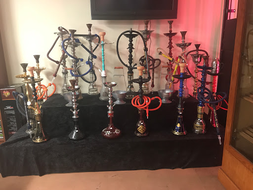 HotBox Smoke Shop, 9514 Reseda Blvd #7, Northridge, CA 91324, USA, 