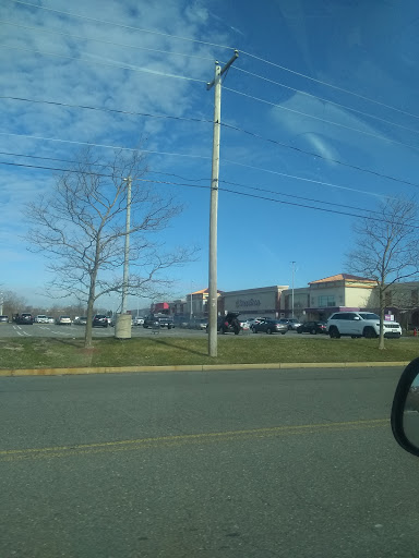 Supermarket «Super Stop & Shop», reviews and photos, 40 Furlong Dr, Revere, MA 02151, USA