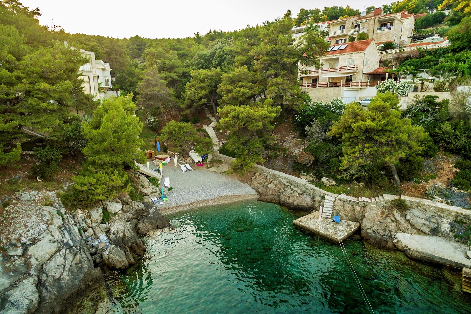 Nova Brac beach'in fotoğrafı çok temiz temizlik seviyesi ile
