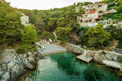 Nova Brac beach'in fotoğrafı çok temiz temizlik seviyesi ile