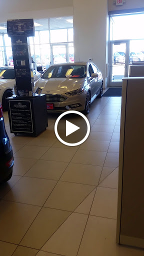 Car Dealer «Metropolitan Ford of Eden Prairie», reviews and photos, 12477 Plaza Dr, Eden Prairie, MN 55344, USA