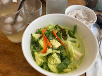 Curry vert thai du Restaurant végétalien kapunka vegan - cantine thaï sans gluten à Paris - n°10