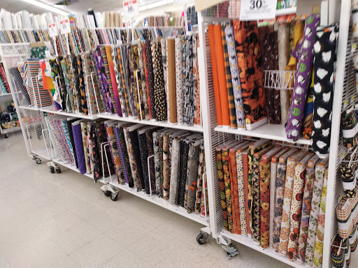 Fabric Store «Jo-Ann Fabrics and Crafts», reviews and photos, 2064 Woodbury Ave #302, Newington, NH 03801, USA