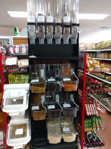 Asian Grocery Store «Sayar Food Market», reviews and photos, 3 Everett St #3e, Revere, MA 02151, USA
