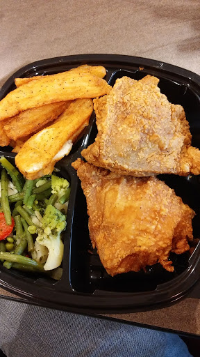 Shopping Mall «Meadowthorpe Shopping Center», reviews and photos, 1600 Leestown Rd, Lexington, KY 40511, USA