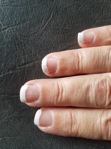 Beauty Salon «Daireds Hair Salon & Day Spa», reviews and photos, 2400 I-20 Frontage Rd, Arlington, TX 76017, USA