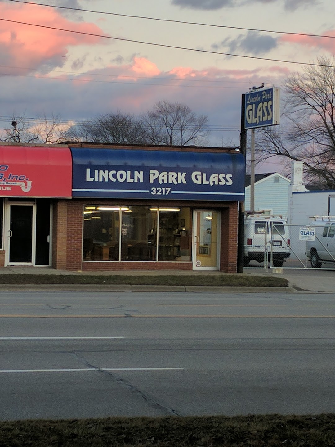 Lincoln Park Glass
