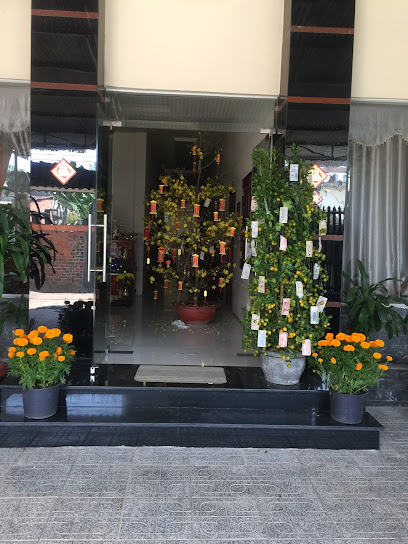 Khách sạn Trúc Huỳnh