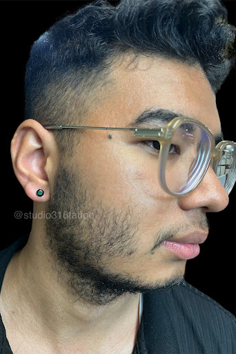 Explore kurt cobain tattoo ideas, creative tattoo ideas in Jackson Heights, available at studio 316 Tattoo & Body Piercing