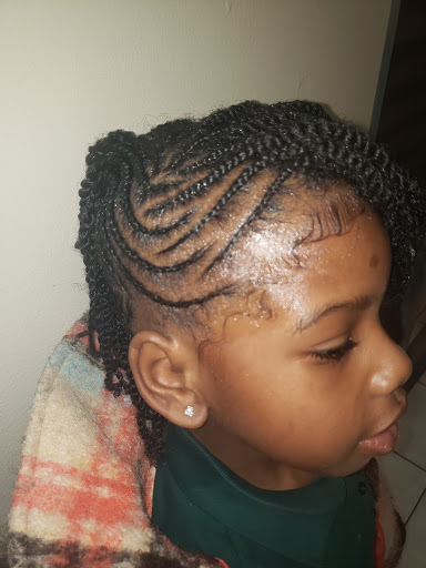 Beauty Salon «Salon Plaza District Heights», reviews and photos, 5614 Silver Hill Rd, District Heights, MD 20747, USA