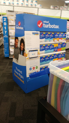 Office Supply Store «Staples», reviews and photos, 345 Rockaway Turnpike, Lawrence, NY 11559, USA