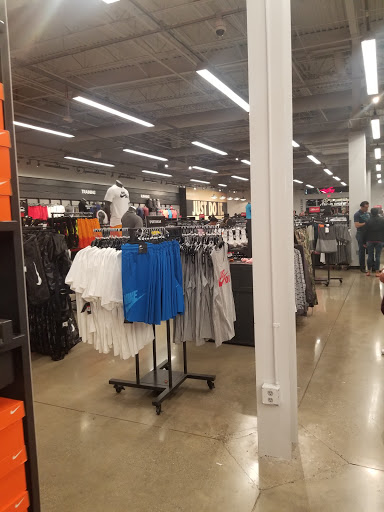 Sporting Goods Store «Nike Factory Store», reviews and photos, 20 City Blvd W #617, Orange, CA 92868, USA