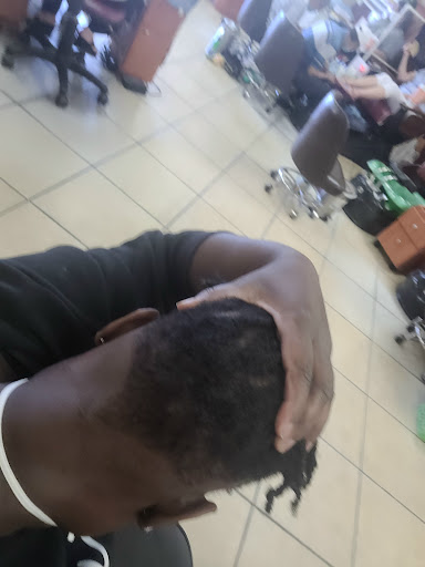 Barber Shop «Fade Professional Barbershop», reviews and photos, 1423 S Adams St, Tallahassee, FL 32301, USA