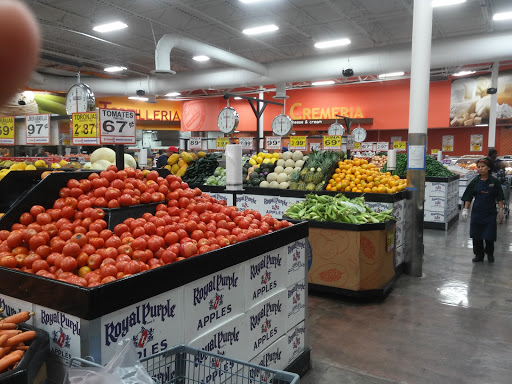 Grocery Store «El Super», reviews and photos, 703 N Zaragoza Rd, El Paso, TX 79907, USA