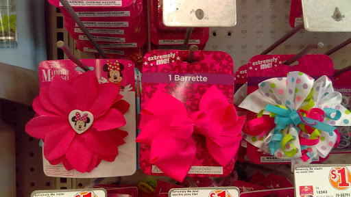 Dollar Store «FAMILY DOLLAR», reviews and photos, 4037 Central Ave NE, Columbia Heights, MN 55421, USA