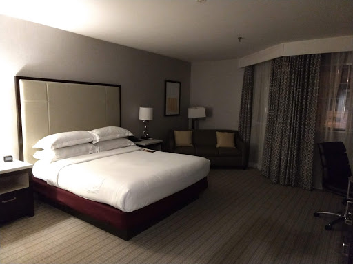Hotel «Hilton San Diego/Del Mar», reviews and photos, 15575 Jimmy Durante Blvd, Del Mar, CA 92014, USA