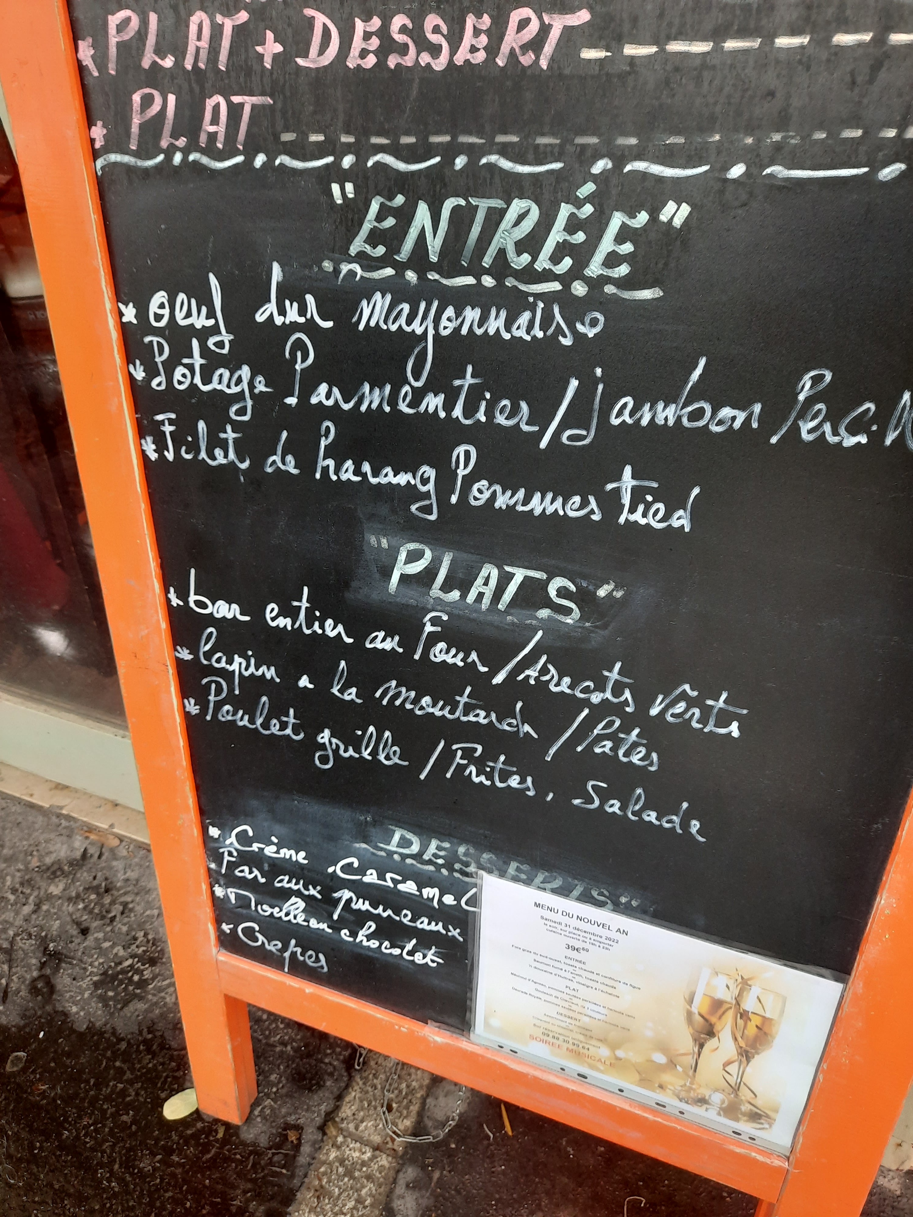 Photo n° 2 de l'avis de Deuce.e fait le 27/12/2022 à 07:25