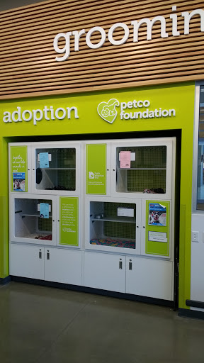 Pet Supply Store «Petco Animal Supplies», reviews and photos, 233 S Stewart Rd, Liberty, MO 64068, USA