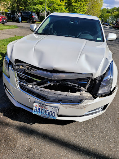 Auto Body Shop «Service King Collision Repair of Renton», reviews and photos, 4000 E Valley Rd, Renton, WA 98057, USA