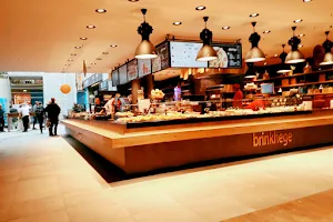 Bäckerei Brinkhege - Treffpunkt L + T Markthalle image