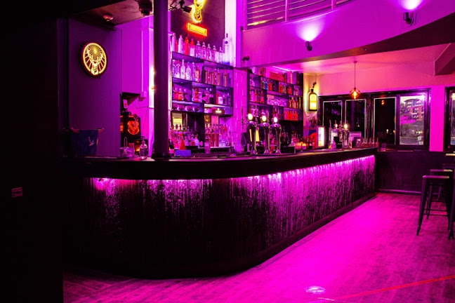Boxed Bar & Music Venue - Night club