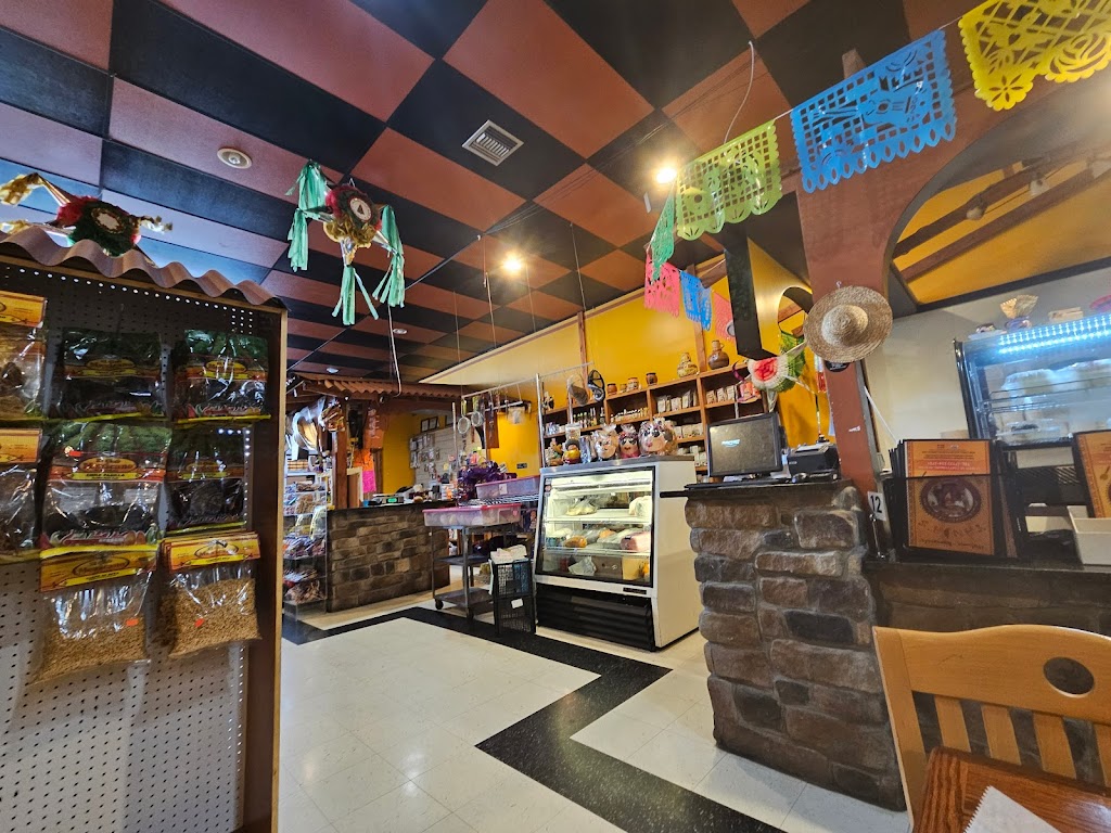 Tanias Mexican Restaurant & Store 17325