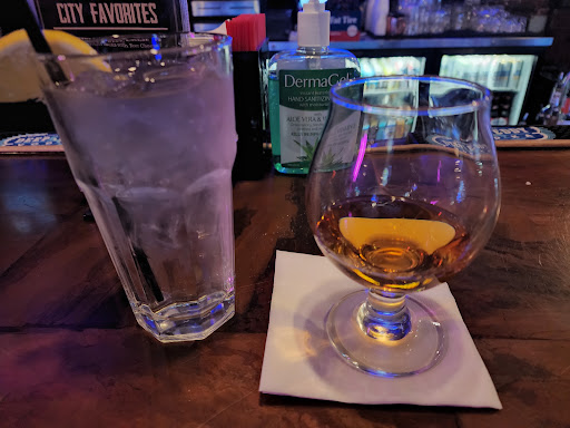 Bar «City Tavern», reviews and photos, 2206 Bay St, Fort Myers, FL 33901, USA